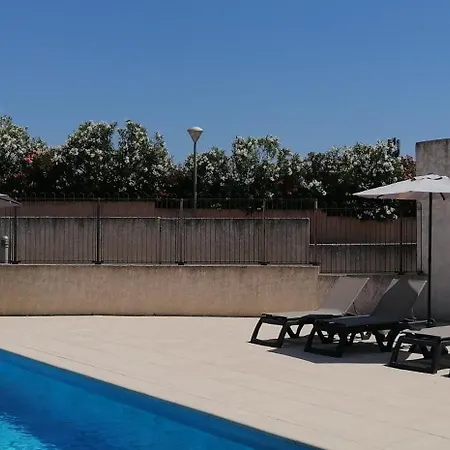 Bel Confortable Et Cosy En Avec Piscine A 5 Mn De La 아파트