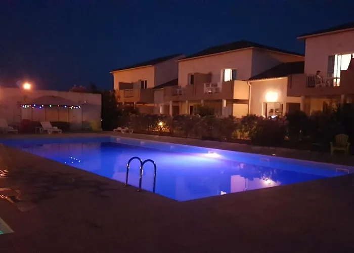 Daire Bel Confortable Et Cosy En Avec Piscine A 5 Mn De La *