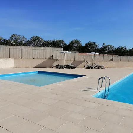 Bel Confortable Et Cosy En Avec Piscine A 5 Mn De La * Linguizzetta