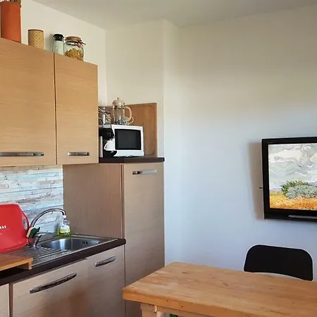 Bel Confortable Et Cosy En Avec Piscine A 5 Mn De La Apartament