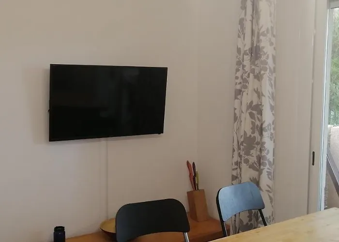 Appartement Bel Confortable Et Cosy En Résidence Avec Piscine à 5 Mn De La